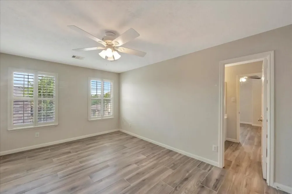 2225 Palm Bay Circle Seabrook, TX 77586