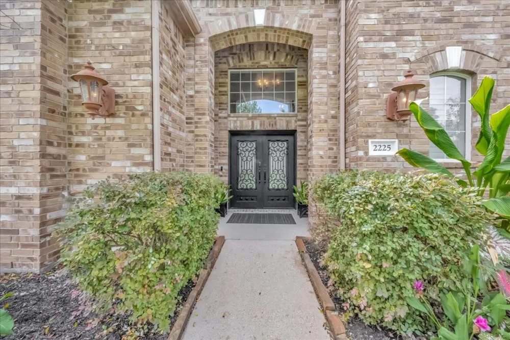 2225 Palm Bay Circle Seabrook, TX 77586