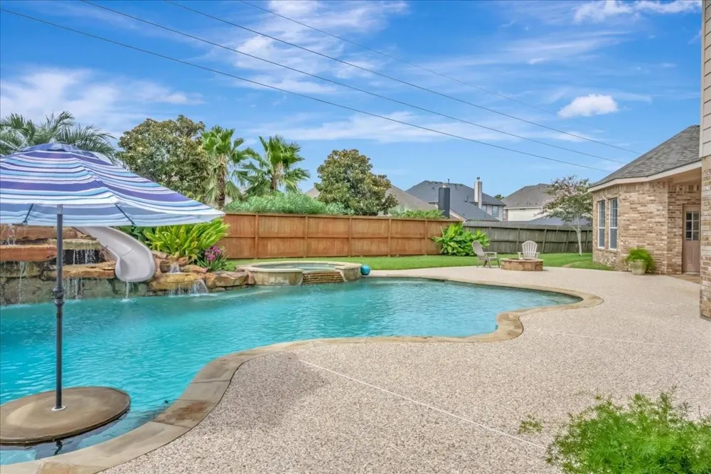 2225 Palm Bay Circle Seabrook, TX 77586