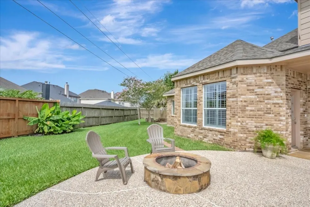 2225 Palm Bay Circle Seabrook, TX 77586