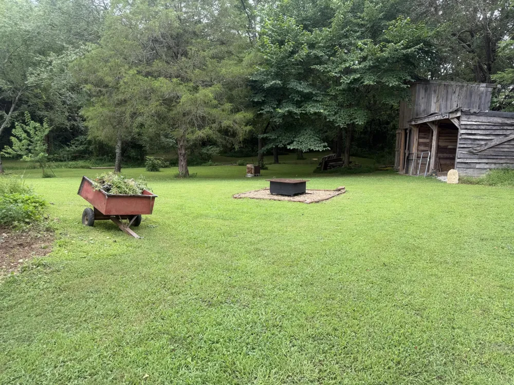 8732 Old State Highway 28 Pikeville, TN 37367