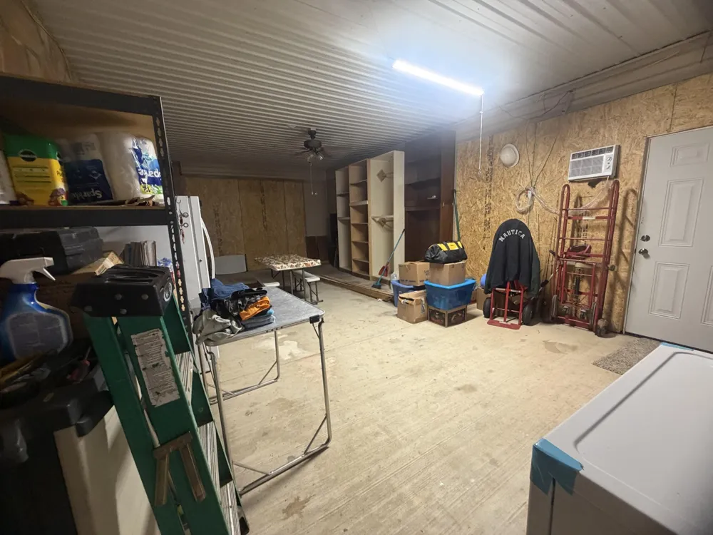 8732 Old State Highway 28 Pikeville, TN 37367