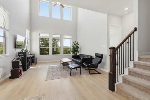 1121 Silver Dollar Trail