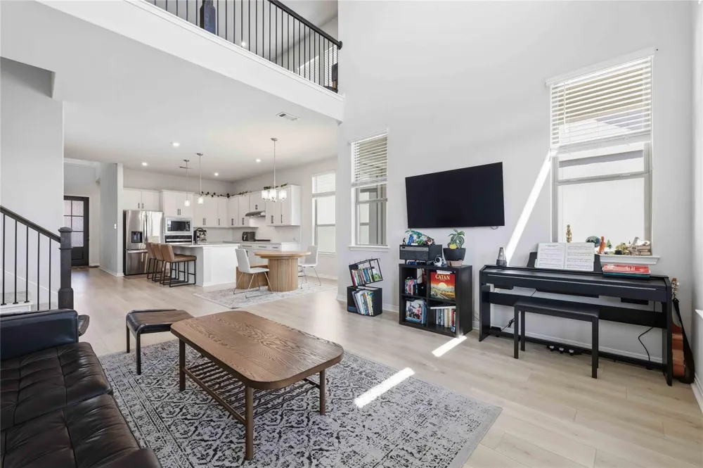 1121 Silver Dollar Trail Georgetown, TX 78628