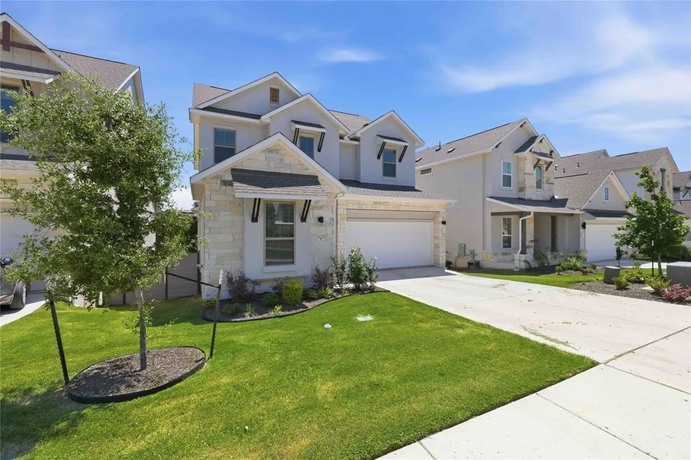1121 Silver Dollar Trail Georgetown, TX 78628