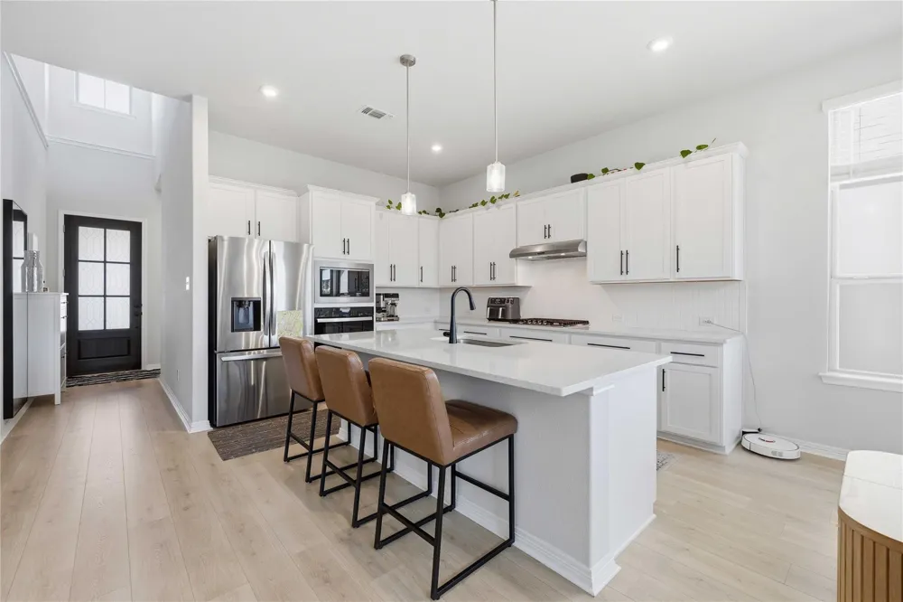 1121 Silver Dollar Trail Georgetown, TX 78628