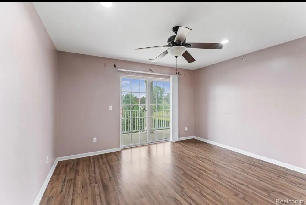 4109 Addington Drive Commerce Charter Township, MI 48390