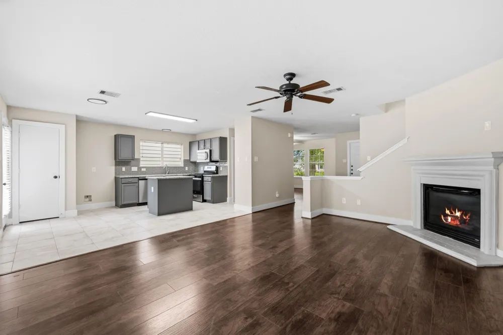 26853 Haileys Manor Kingwood, TX 77339