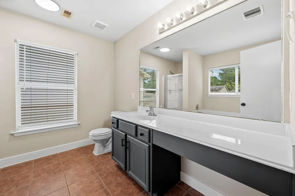 26853 Haileys Manor Kingwood, TX 77339