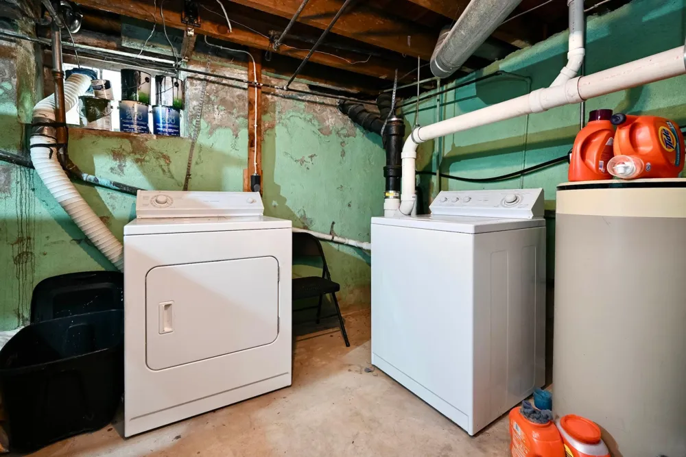 214 E Howard Street Winona, MN 55987