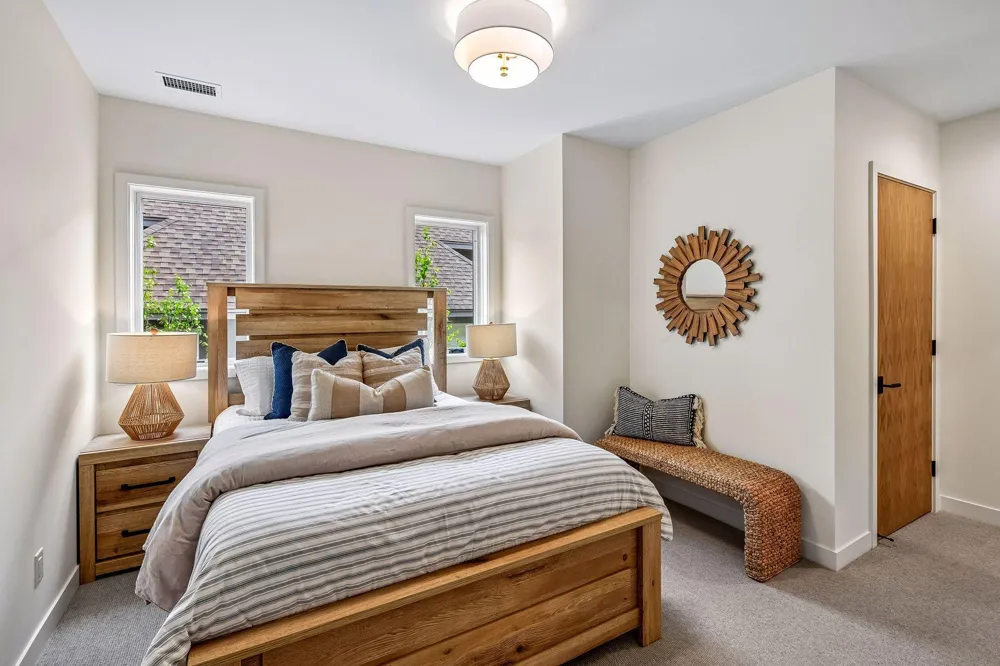 150 Broadway Avenue S #2A Wayzata, MN 55391