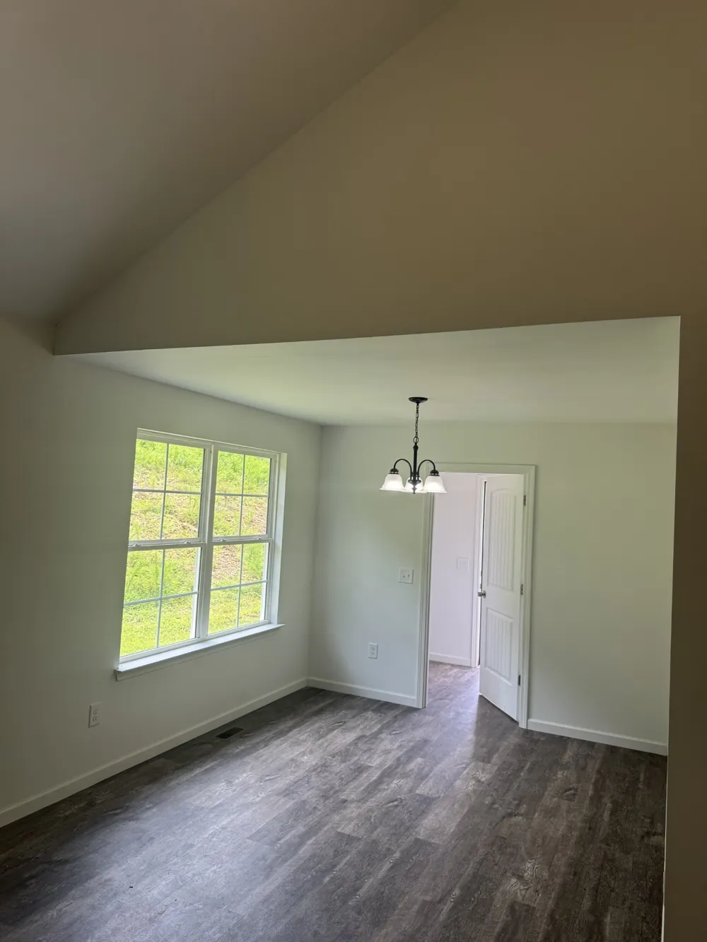 2075 Collier Rd Lewisburg, TN 37091