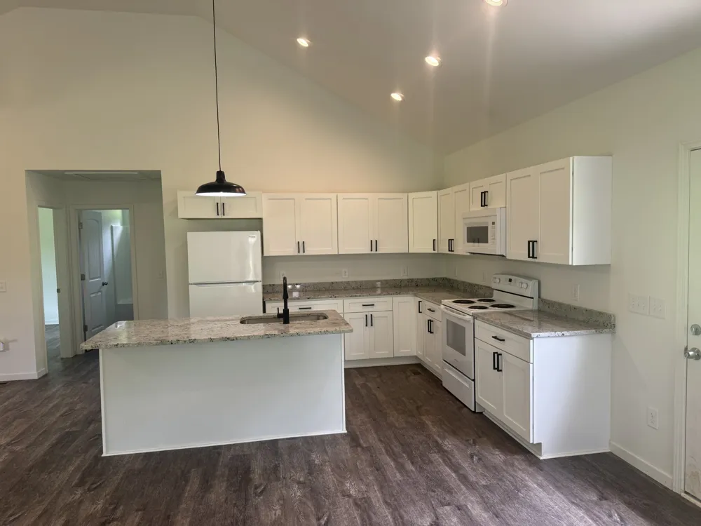 2075 Collier Rd Lewisburg, TN 37091