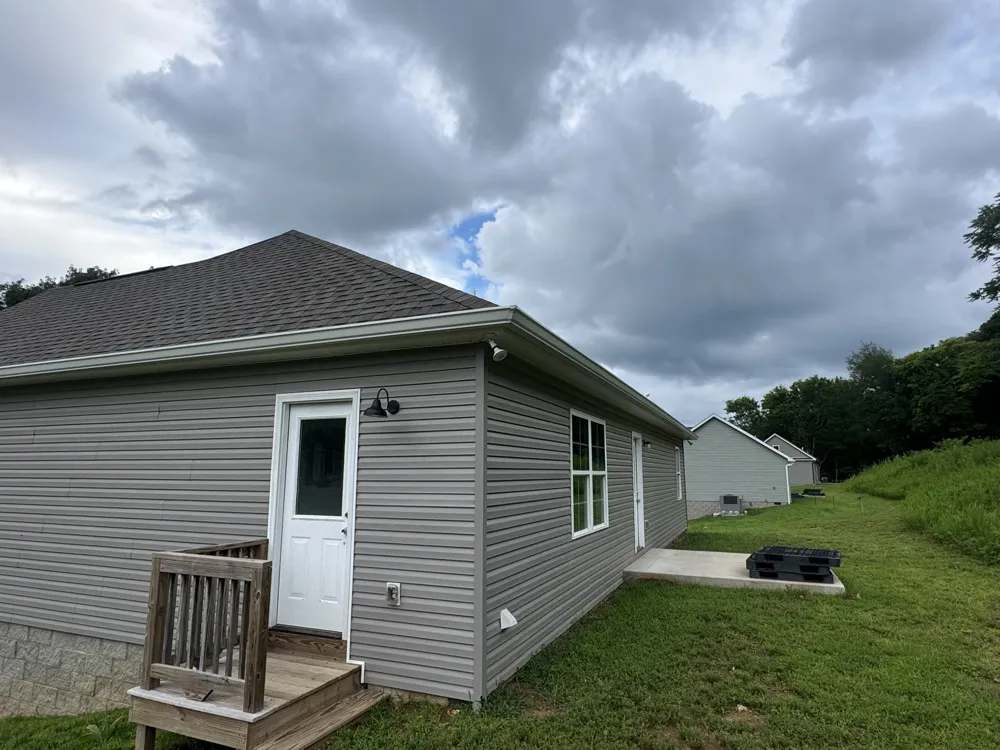 2075 Collier Rd Lewisburg, TN 37091