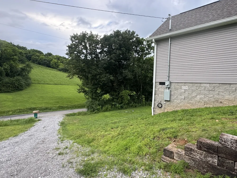 2075 Collier Rd Lewisburg, TN 37091