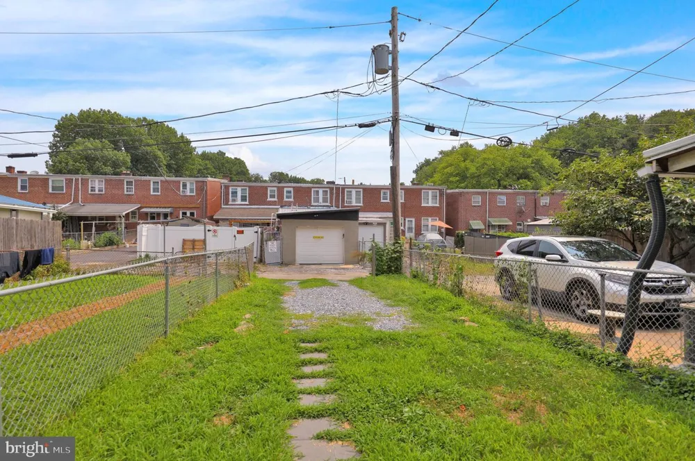343 S MARSHALL STREET Lancaster, PA 17602