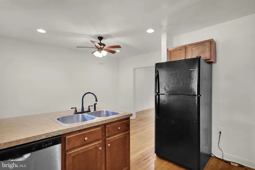 343 S MARSHALL STREET Lancaster, PA 17602