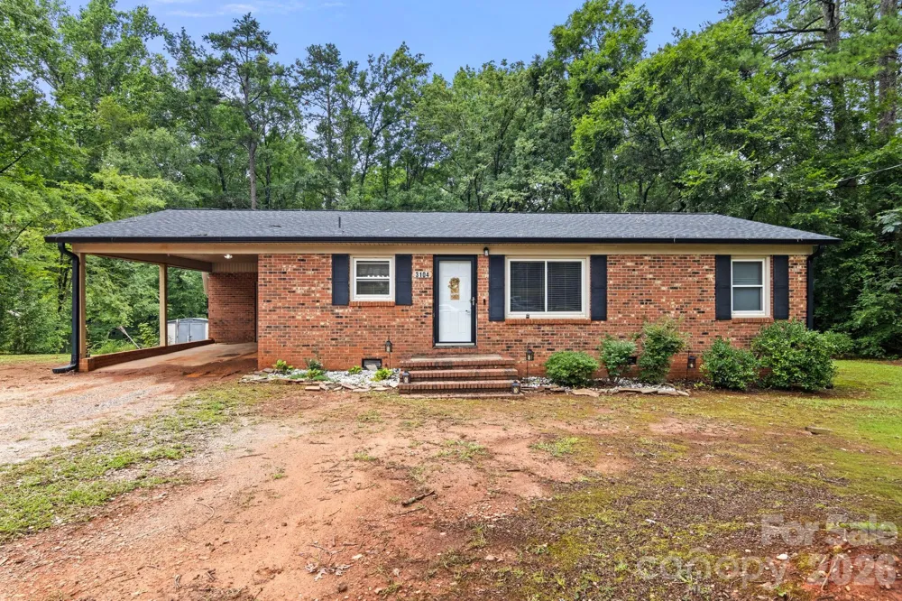 3104 University Drive Lancaster, SC 29720
