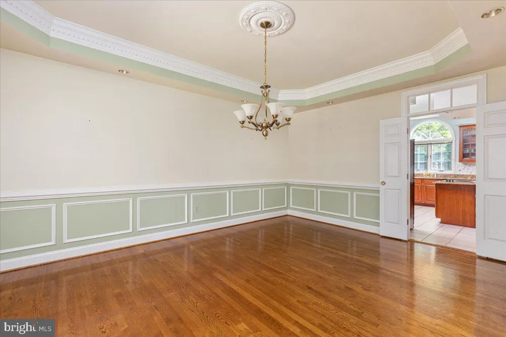 6595 CHESAPEAKE PLACE Warrenton, VA 20187