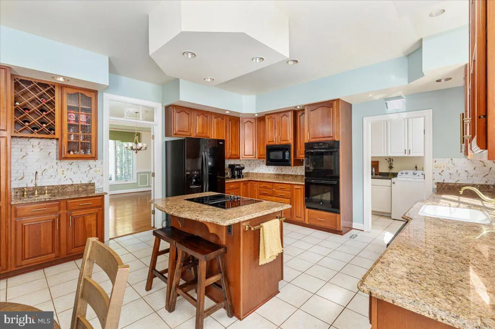 6595 CHESAPEAKE PLACE Warrenton, VA 20187