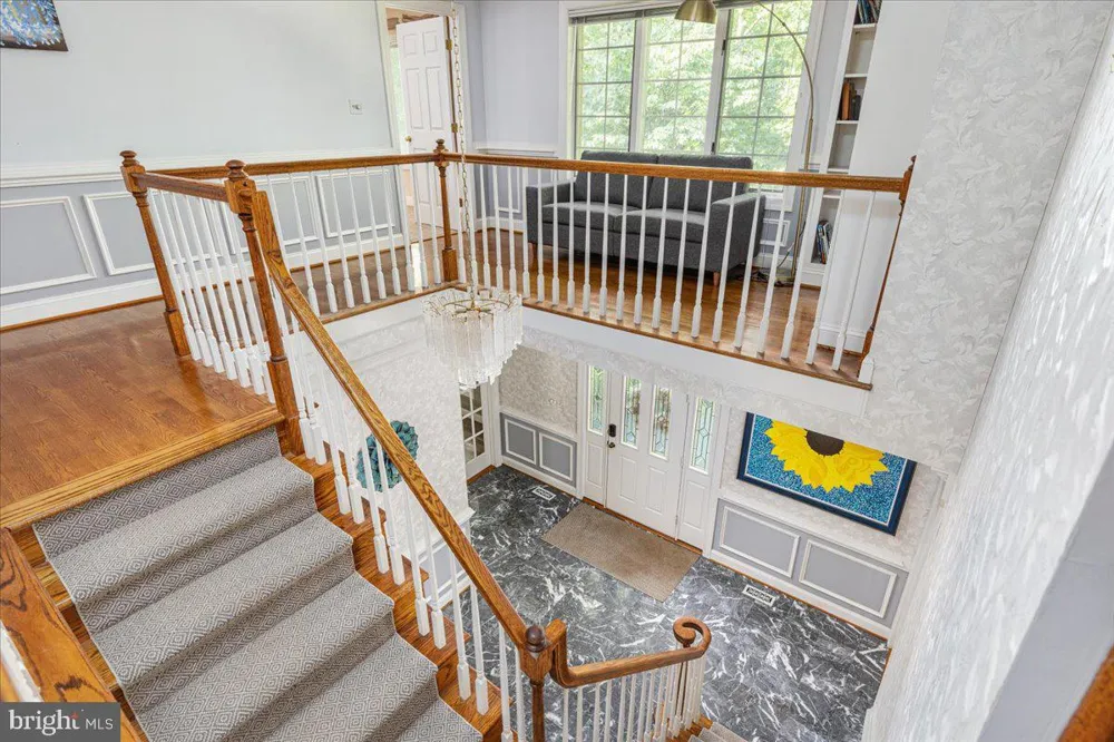 6595 CHESAPEAKE PLACE Warrenton, VA 20187