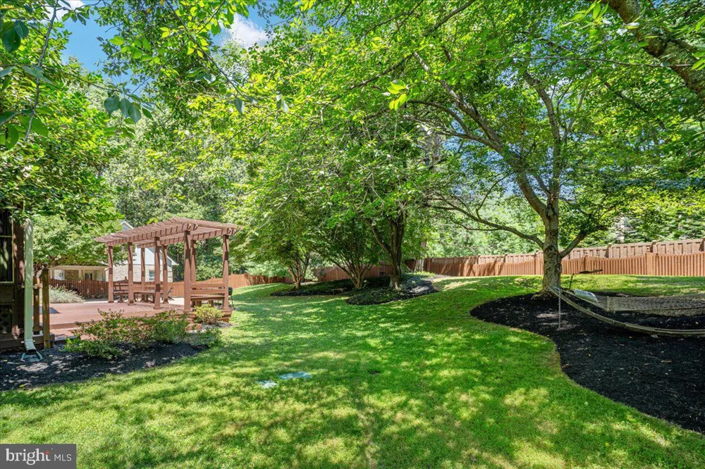 6595 CHESAPEAKE PLACE Warrenton, VA 20187
