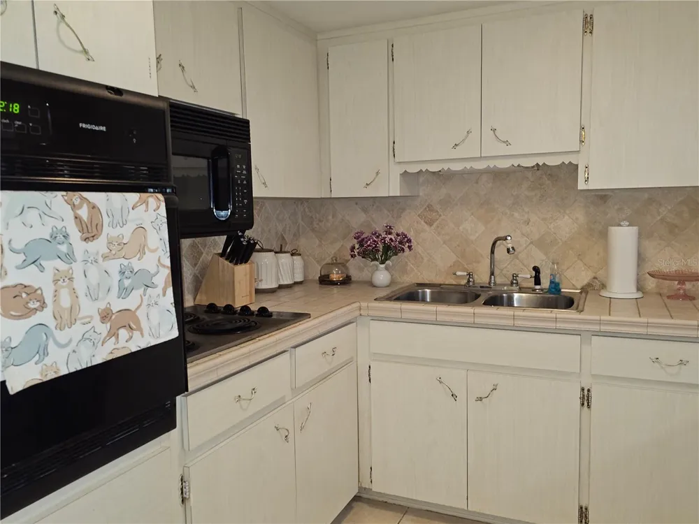 2458 COLUMBIA DRIVE #66 Clearwater, FL 33763