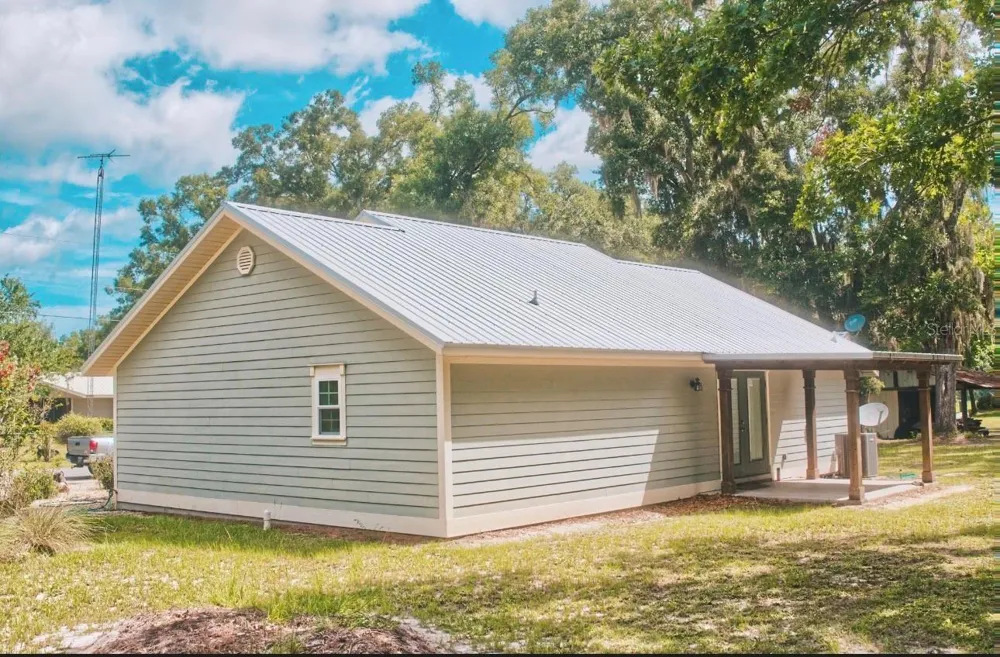 3109 E BRYANT AVENUE Bell, FL 32619