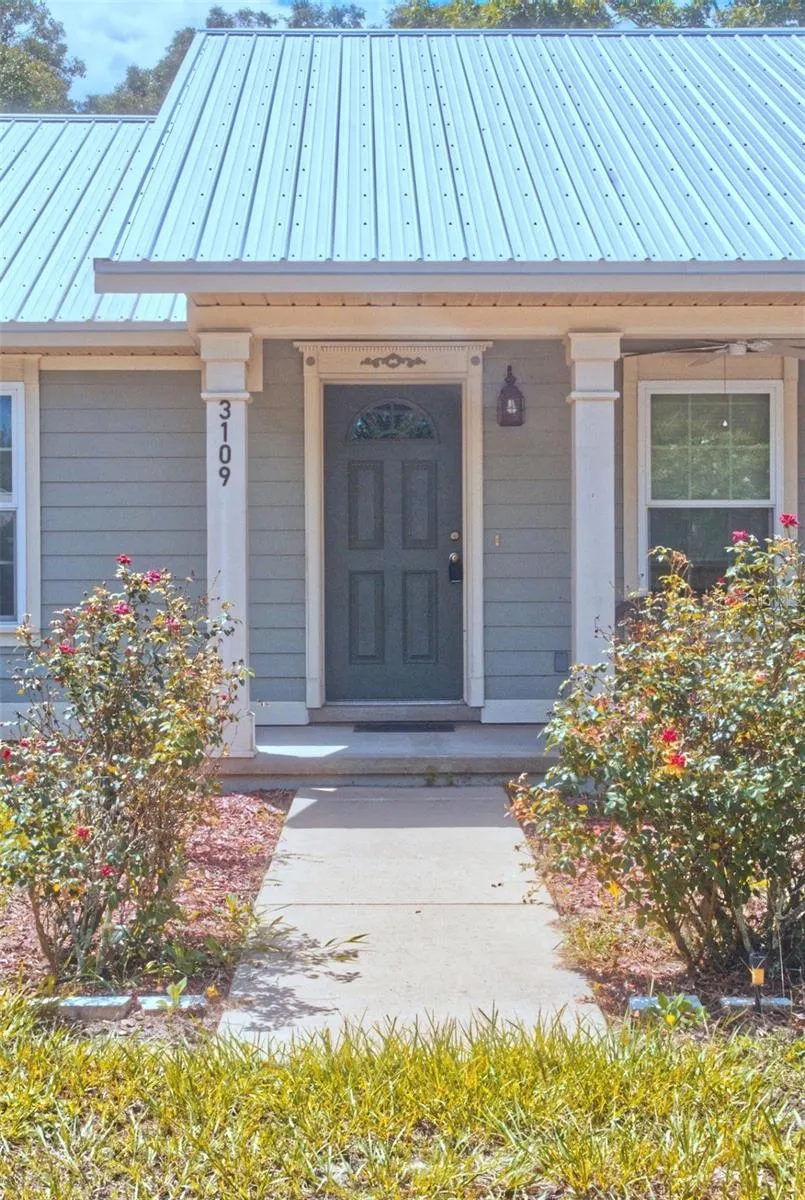 3109 E BRYANT AVENUE Bell, FL 32619