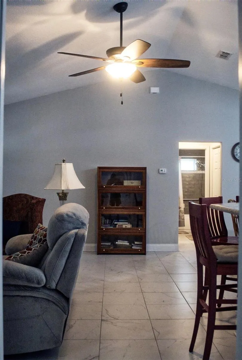 3109 E BRYANT AVENUE Bell, FL 32619