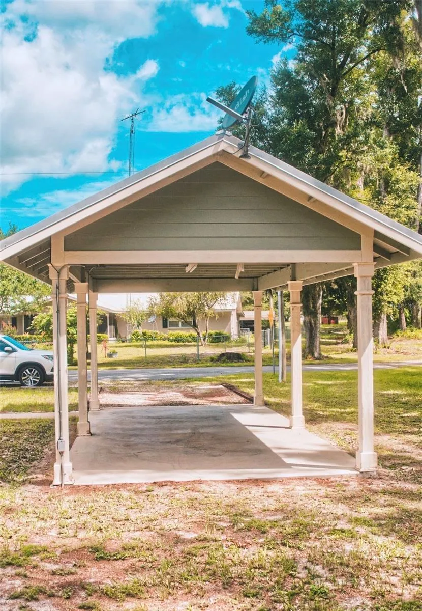 3109 E BRYANT AVENUE Bell, FL 32619