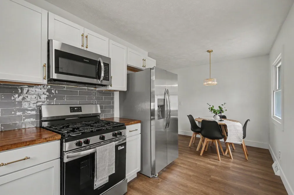 228 Jean Street SW Wyoming City, MI 49548