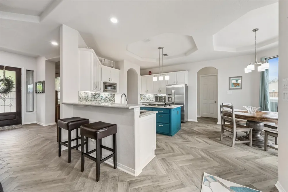 1830 Lakeside Drive Seabrook, TX 77586