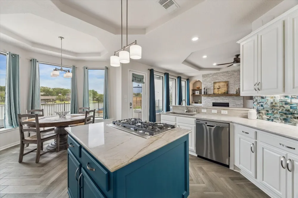 1830 Lakeside Drive Seabrook, TX 77586