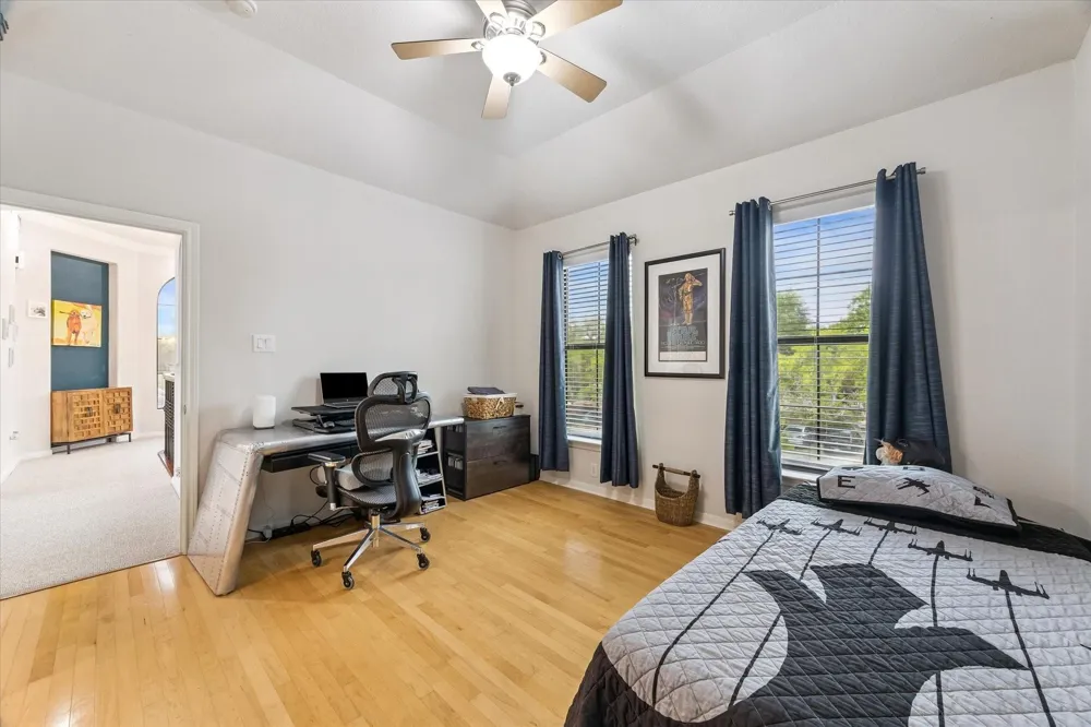 1830 Lakeside Drive Seabrook, TX 77586