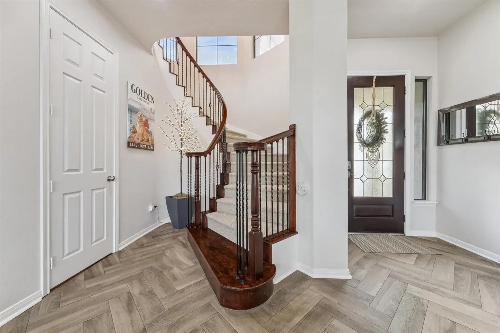 1830 Lakeside Drive Seabrook, TX 77586