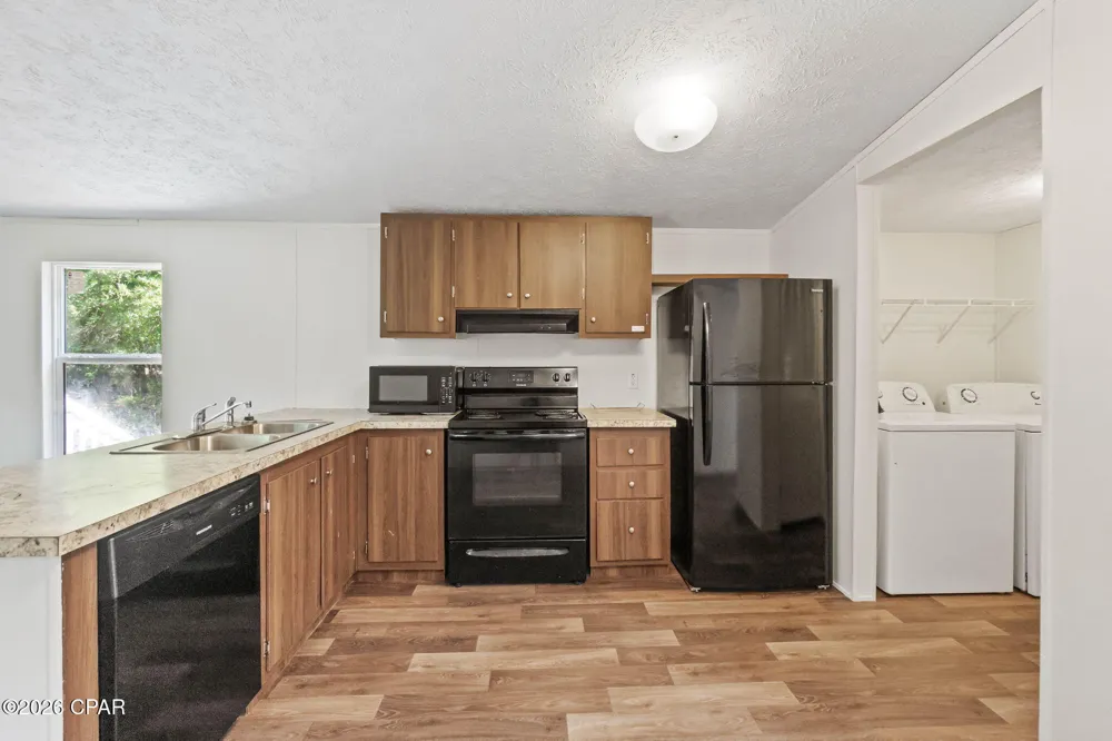 2493 Trailblazer Lane Chipley, FL 32428