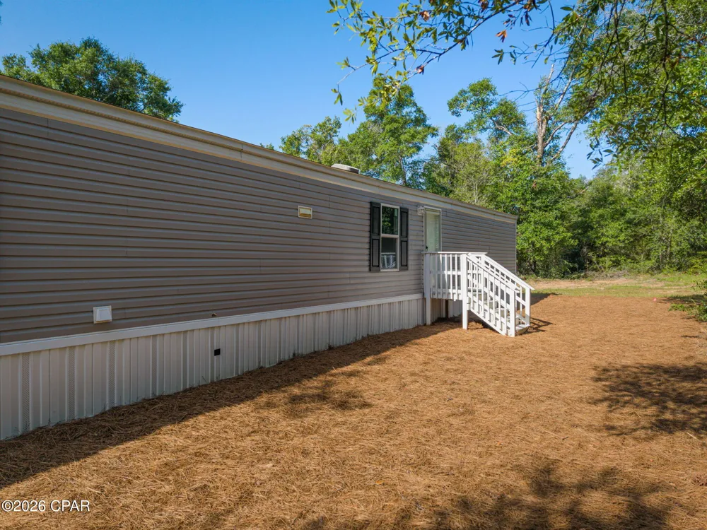 2493 Trailblazer Lane Chipley, FL 32428
