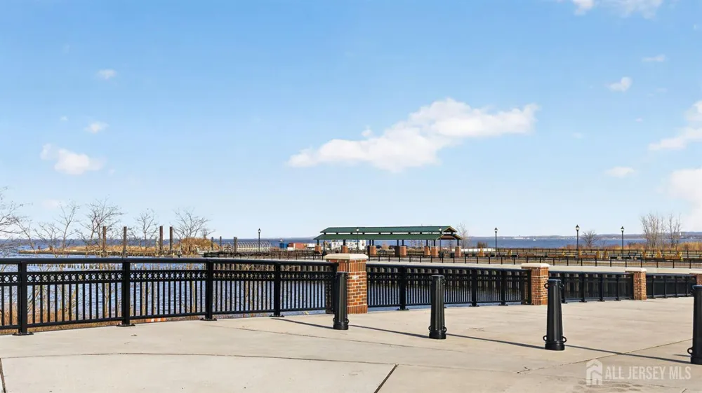 7 Denarski Drive Sayreville, NJ 08872