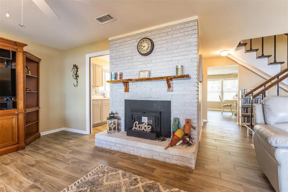120 LITTLE ORANGE LAKE DRIVE Hawthorne, FL 32640