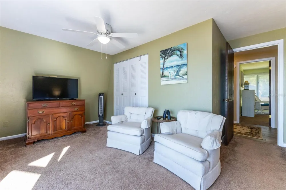 120 LITTLE ORANGE LAKE DRIVE Hawthorne, FL 32640