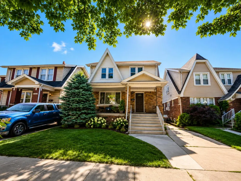 6860 Appoline Street Dearborn, MI 48126