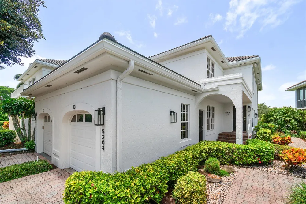 5208 Lake Catalina Drive #D Boca Raton, FL 33496