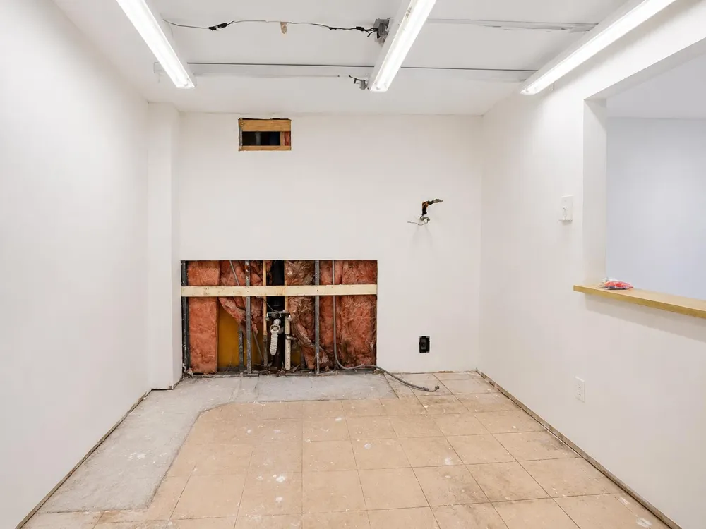 16950 W Dixie Highway #A226 North Miami Beach, FL 33160