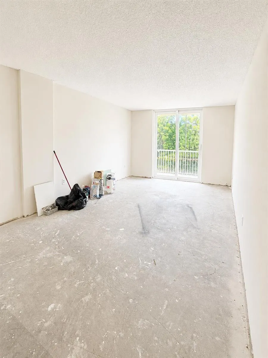 16950 W Dixie Highway #A226 North Miami Beach, FL 33160