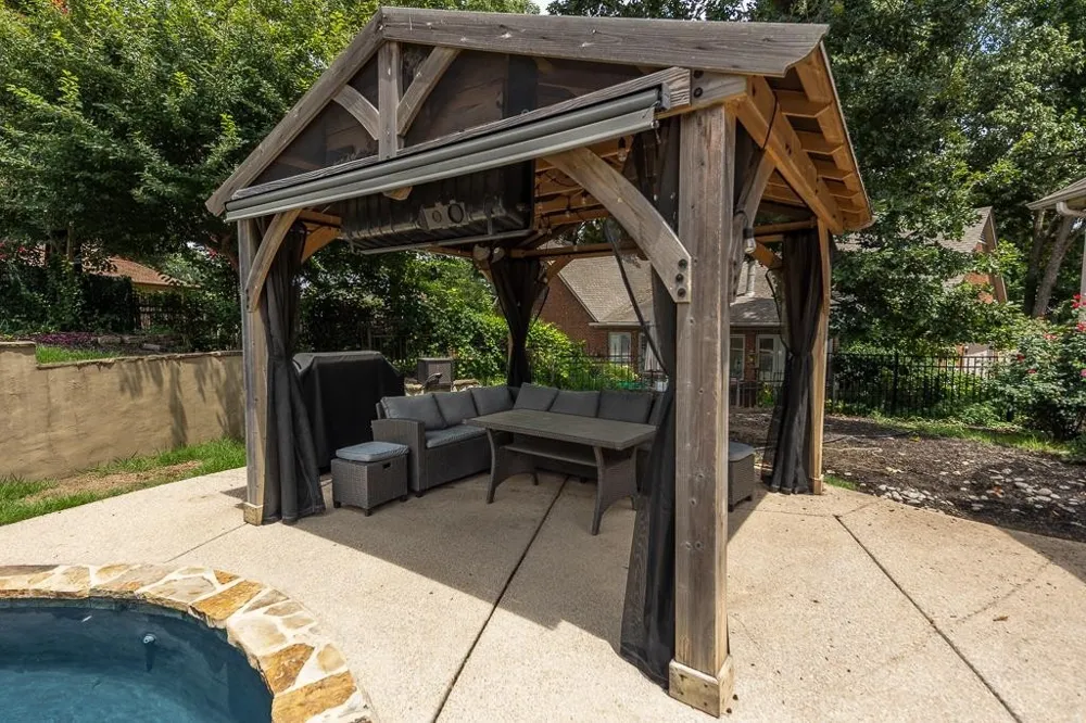 9650 WHITE SPRUCE DR Lakeland, TN 38002