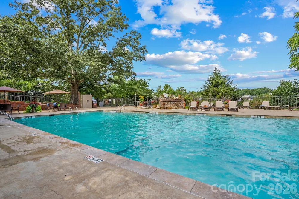 325 Bowling Park Road Asheville, NC 28803
