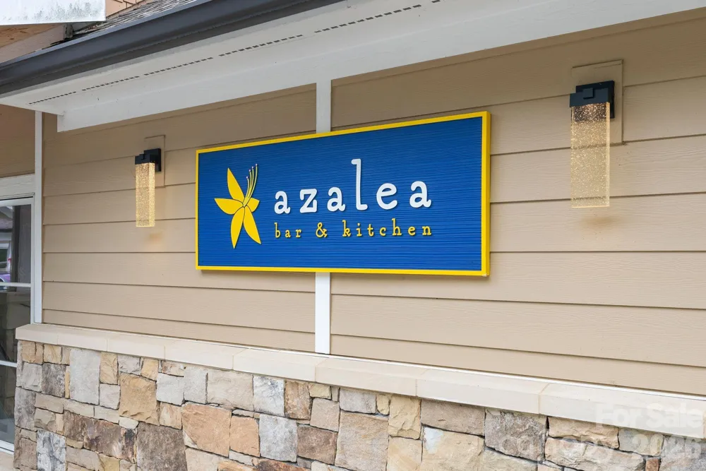 325 Bowling Park Road Asheville, NC 28803