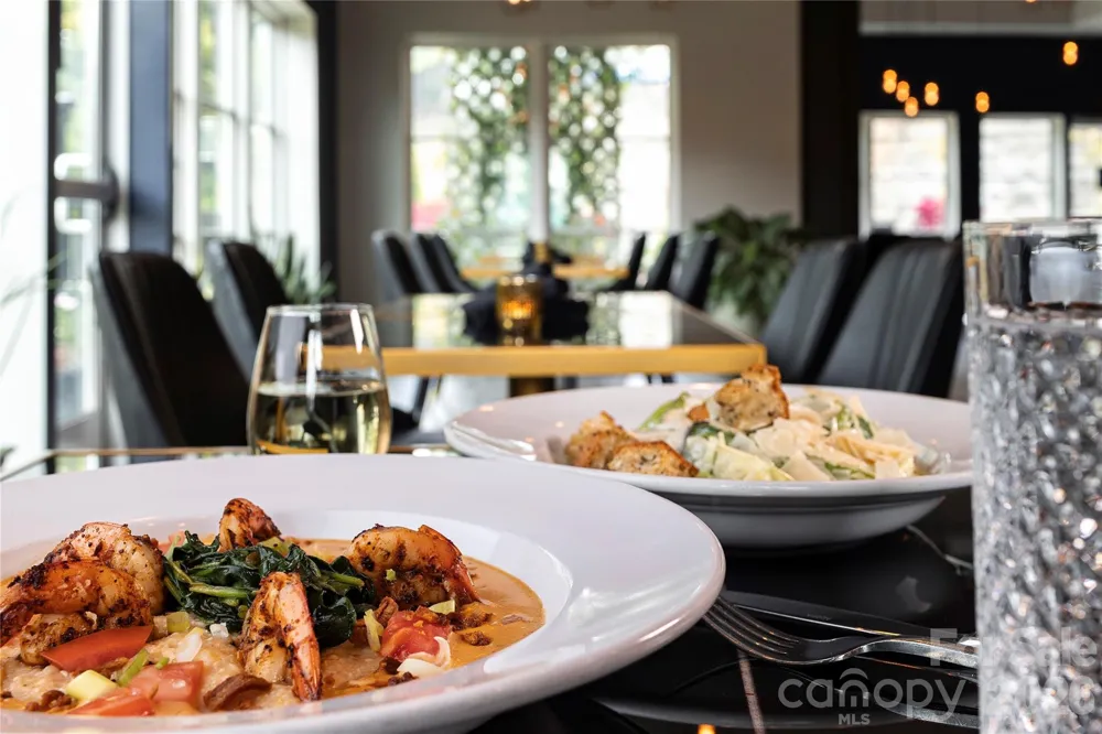 325 Bowling Park Road Asheville, NC 28803