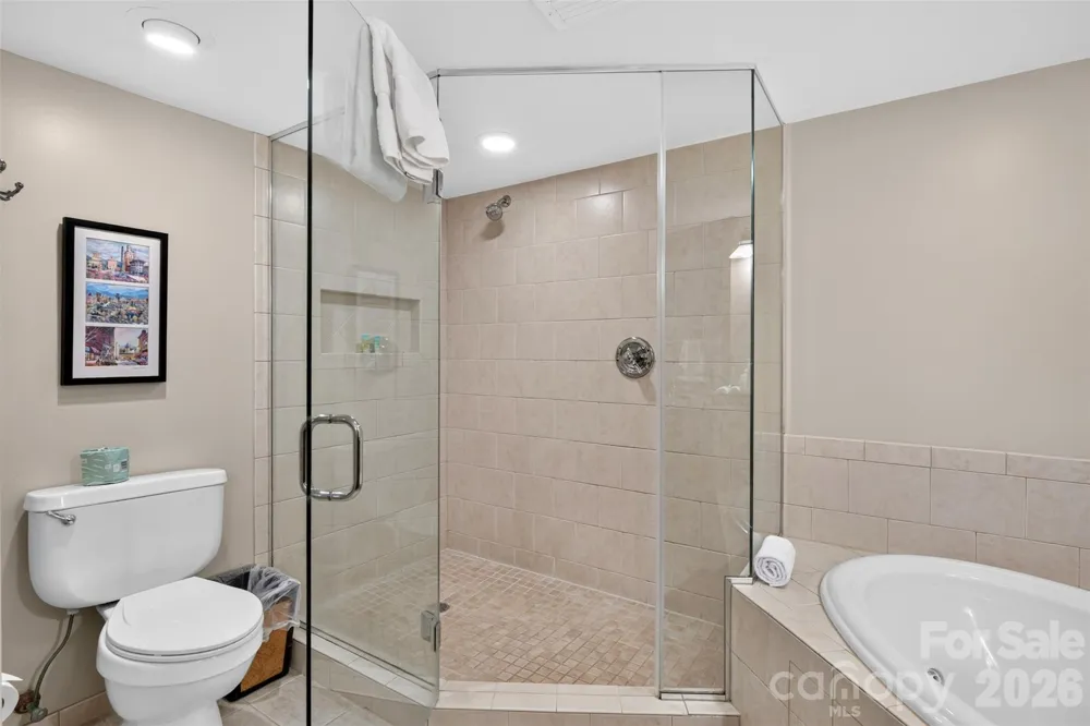 325 Bowling Park Road Asheville, NC 28803